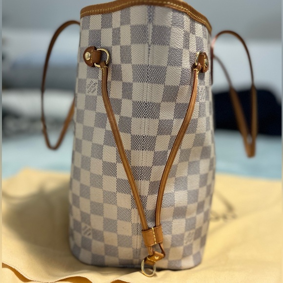 LOUIS VUITTON Damier Azur Neverfull Tote bag. - Picture 4 of 7
